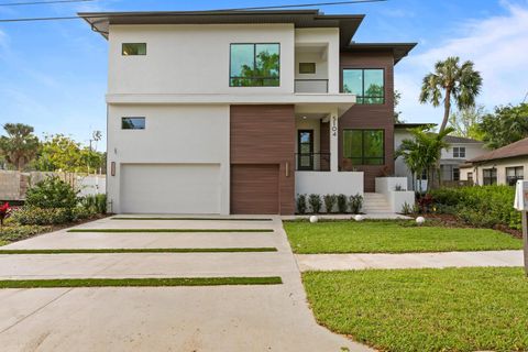 5104 W EVELYN DRIVE TAMPA FL 33609