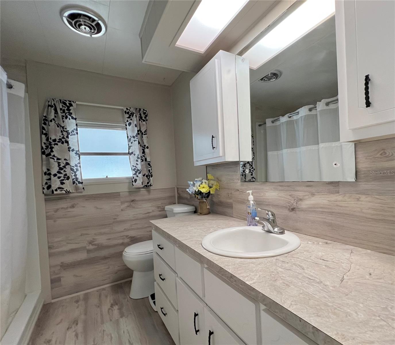 FAIRWAY VILLAGE MOBILE HOME PARK UNREC - Residential