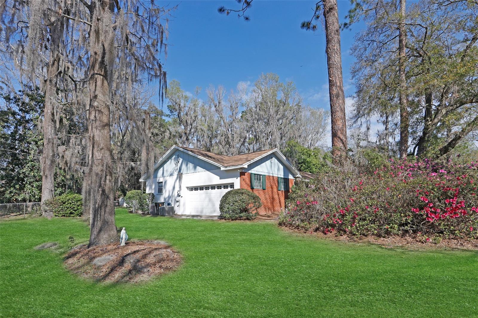 2620 NW 90TH TERRACE