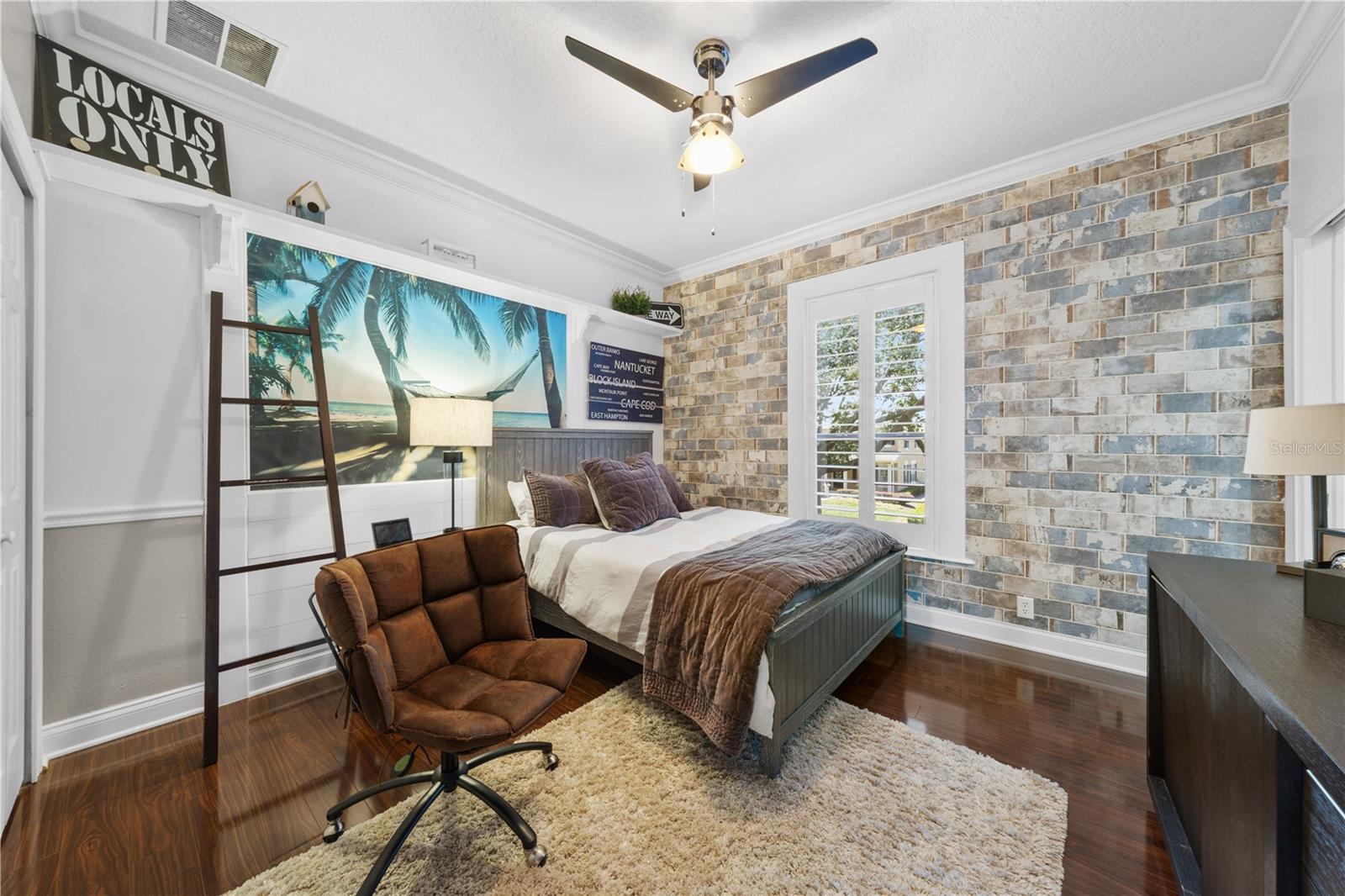 KEENES POINTE - Residential