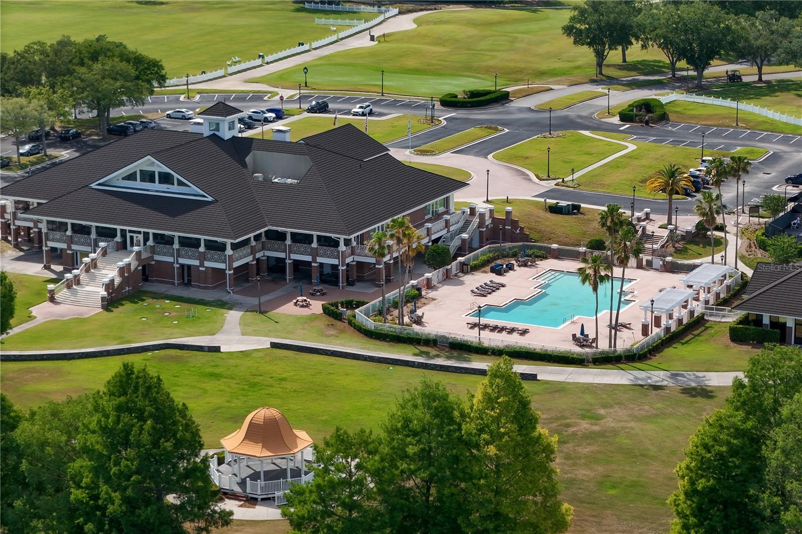KEENES POINTE - Residential