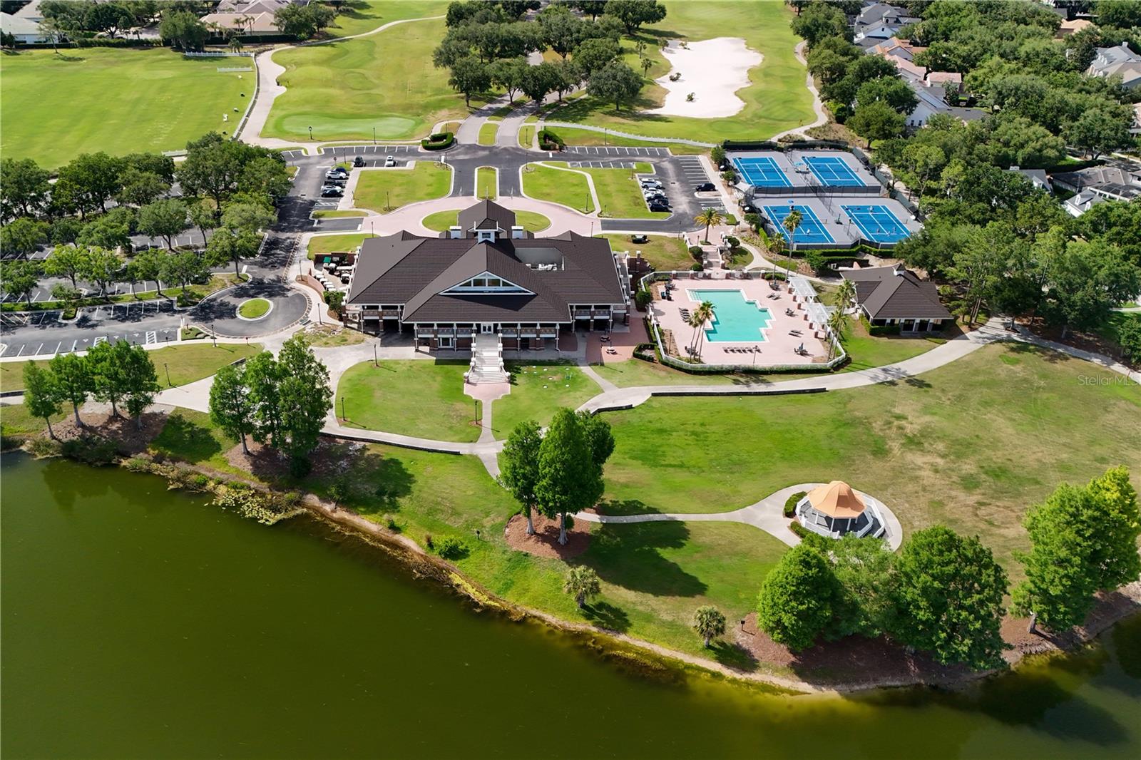KEENES POINTE - Residential