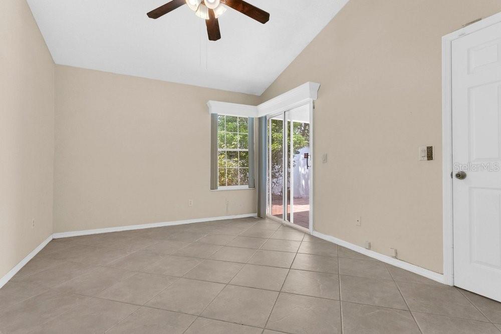 SOUTHERN VILLAS - Residential
