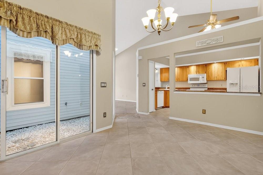 SOUTHERN VILLAS - Residential