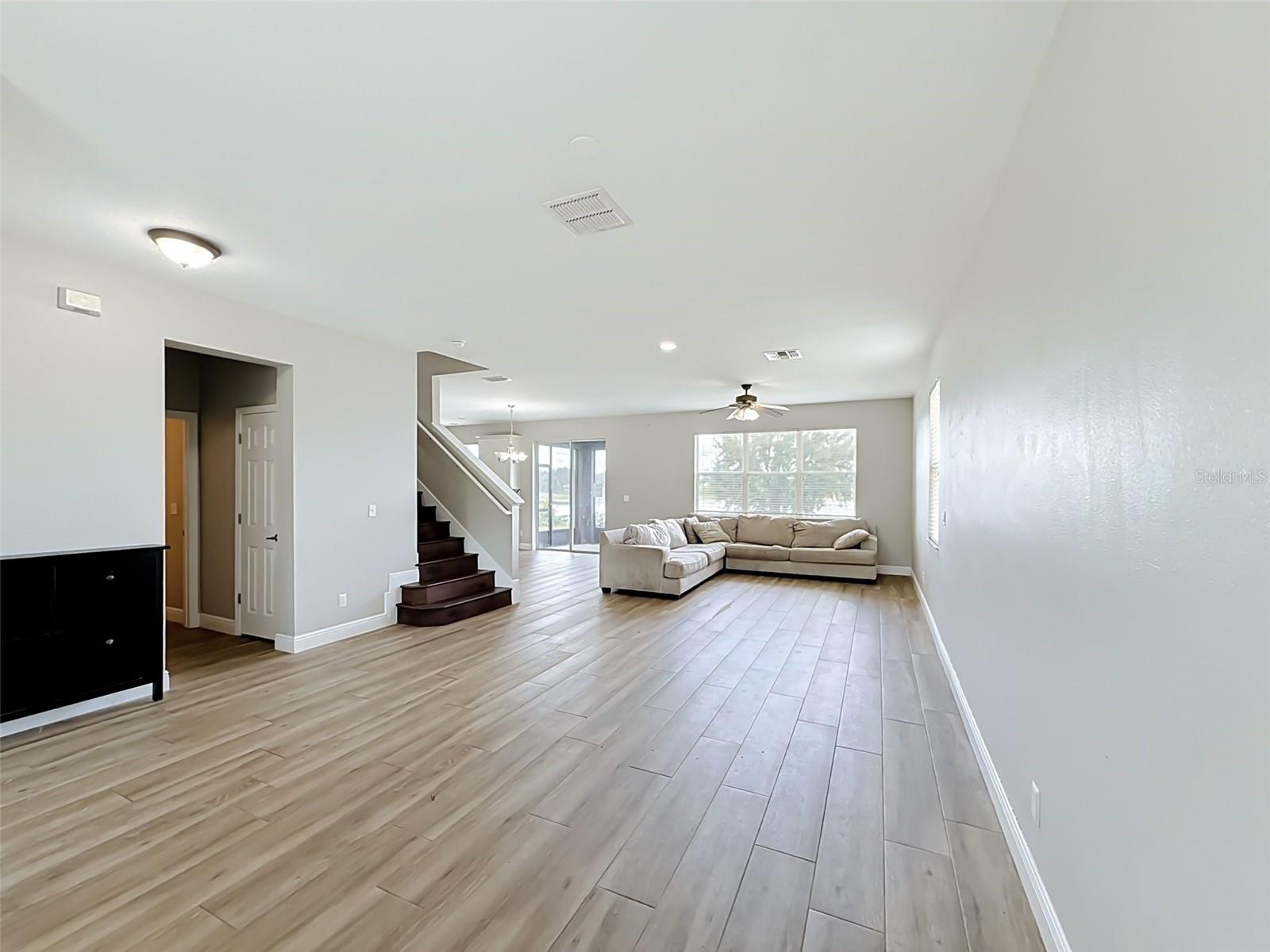 Casas a venda 3 - Jen Dantas 852 N JACKS LAKE ROAD