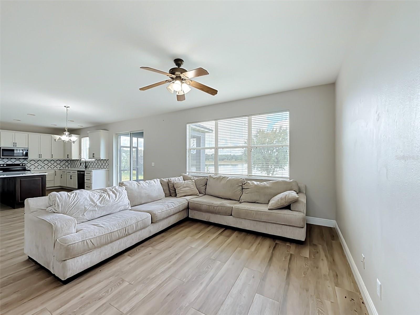 Casas a venda 4 - Jen Dantas 852 N JACKS LAKE ROAD