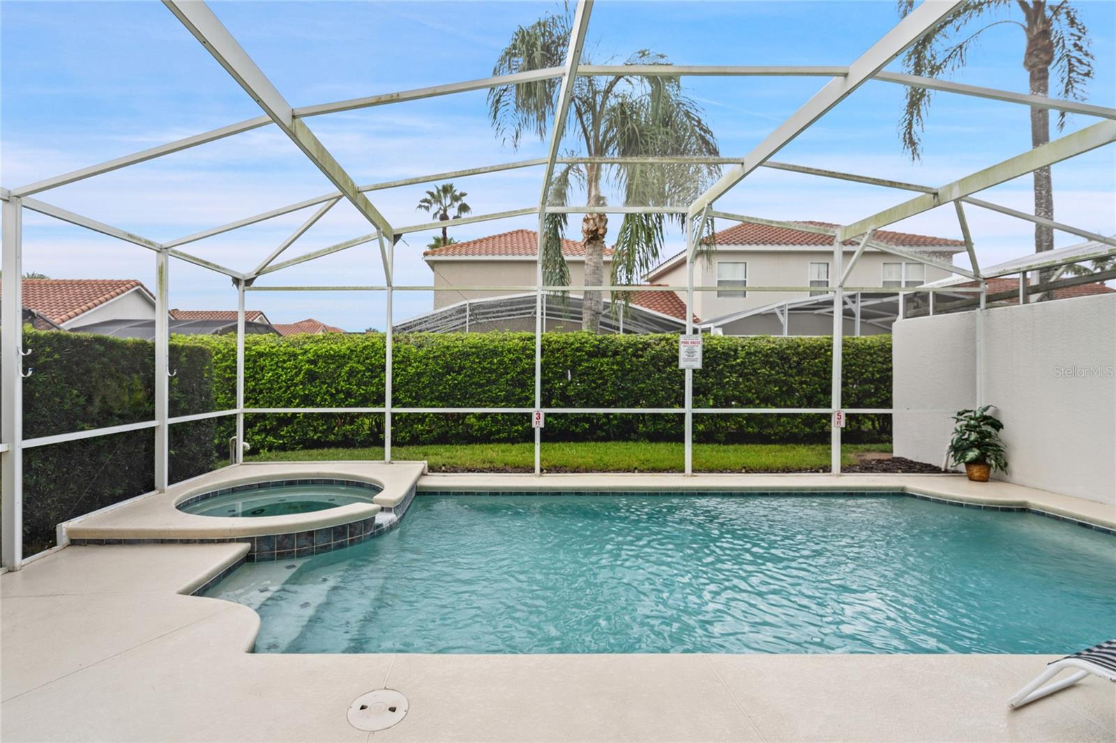 TUSCAN HILLS - Residential Lease