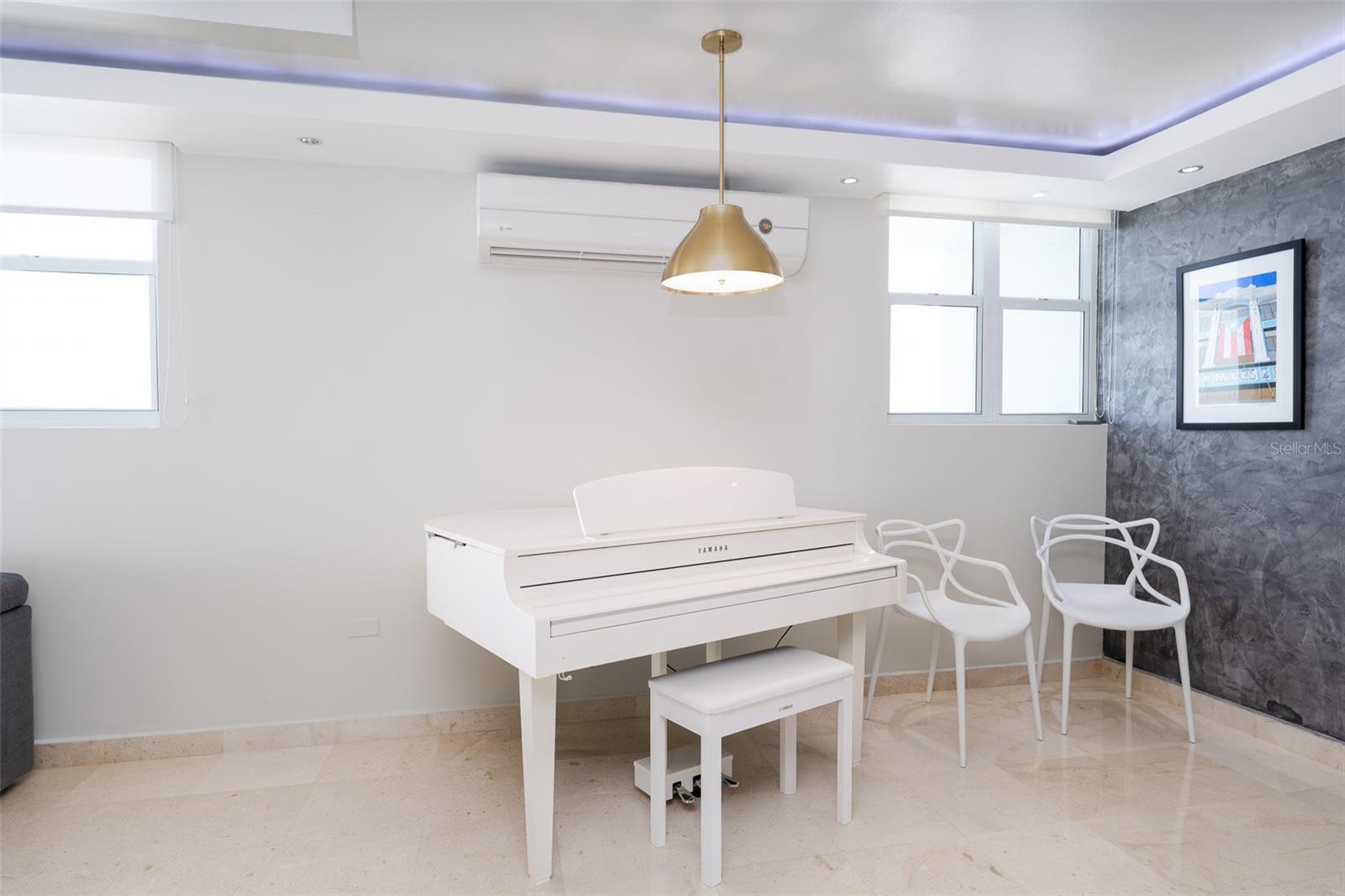 REGATTA - Residential