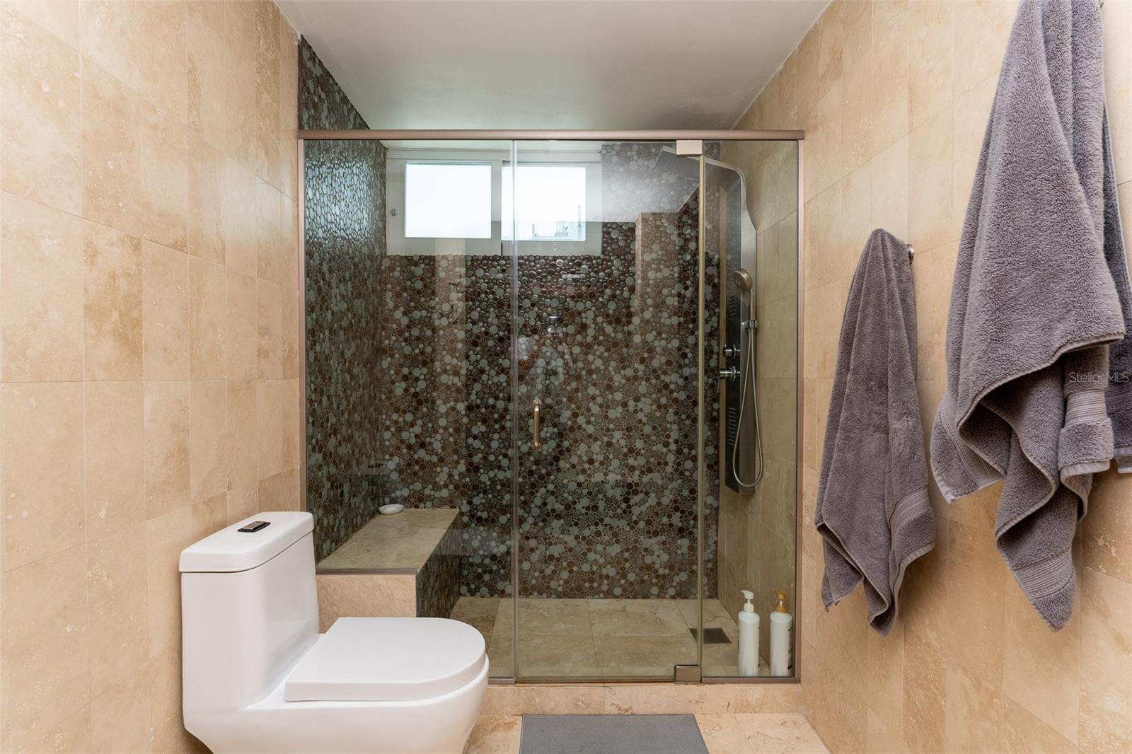 REGATTA - Residential