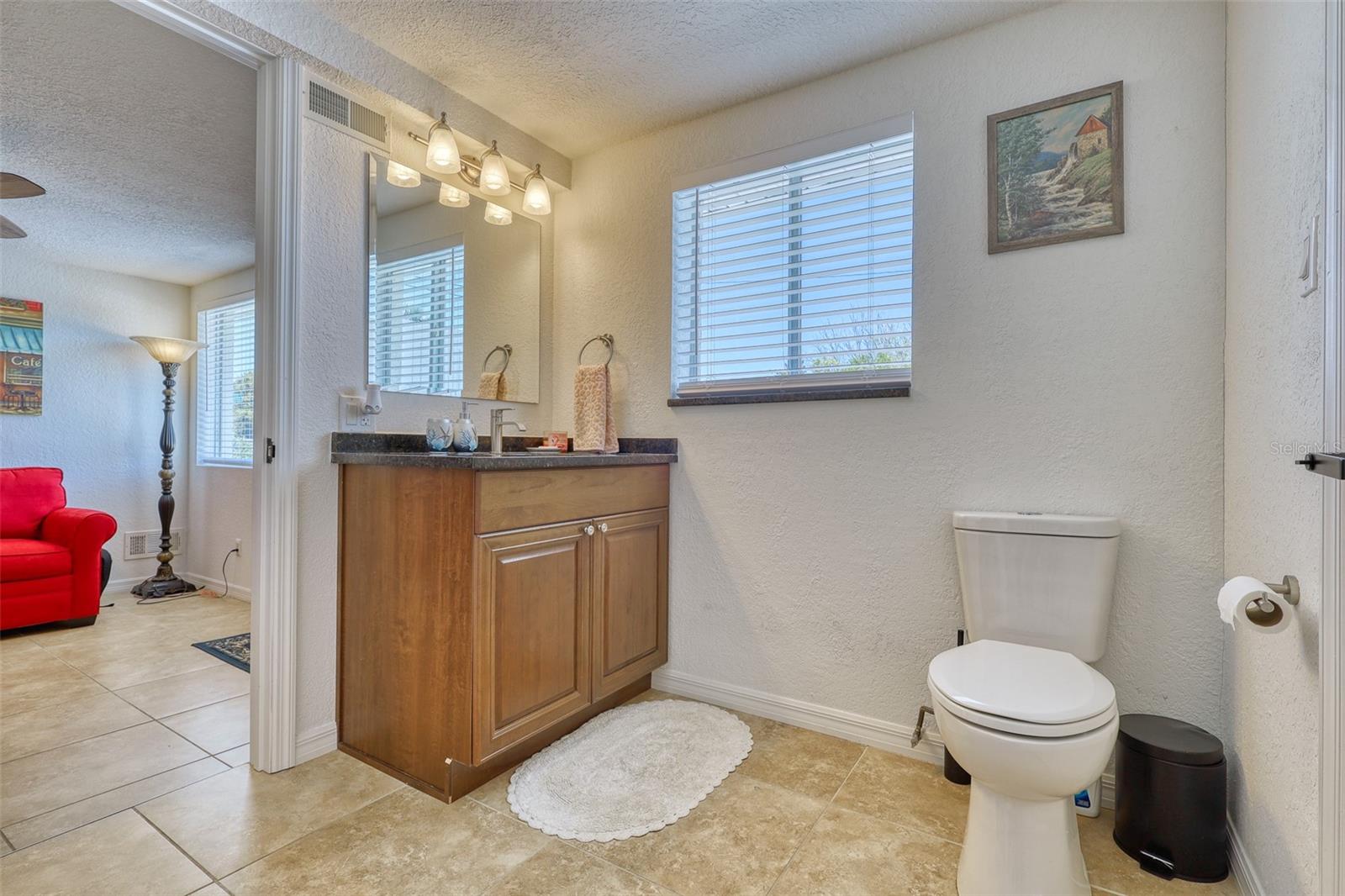 SOUTH GATE - Residential