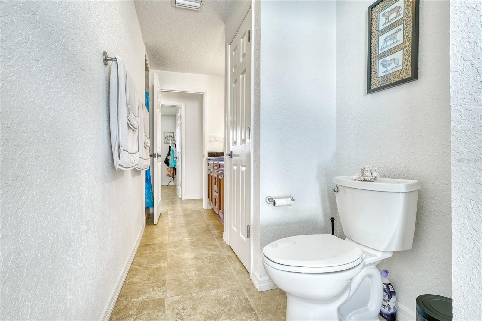 SOUTH GATE - Residential