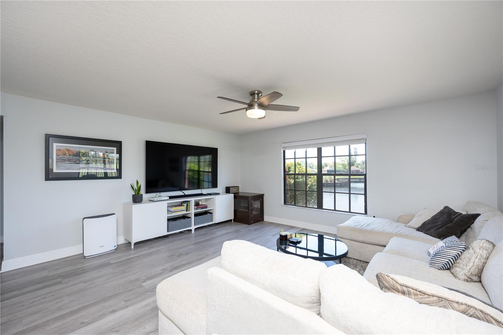 6100 GULFPORT BOULEVARD S 117