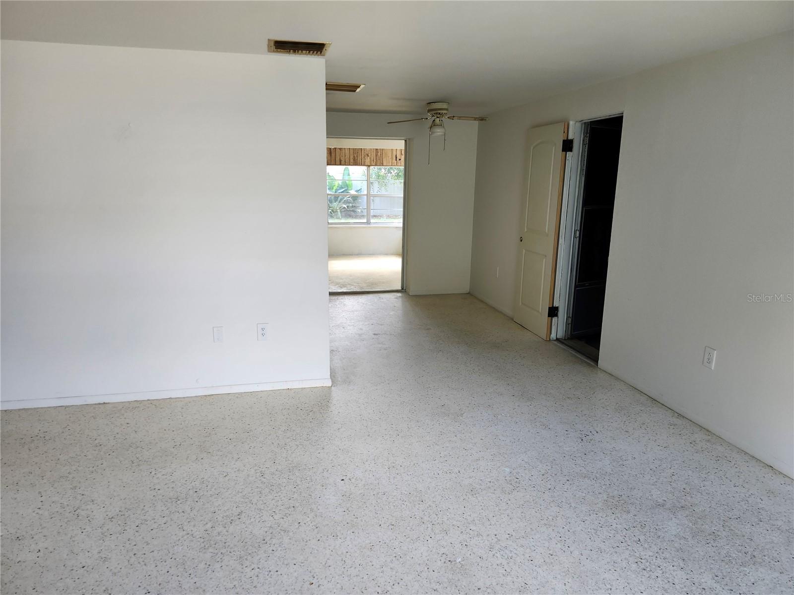 SARASOTA SPGS - Residential