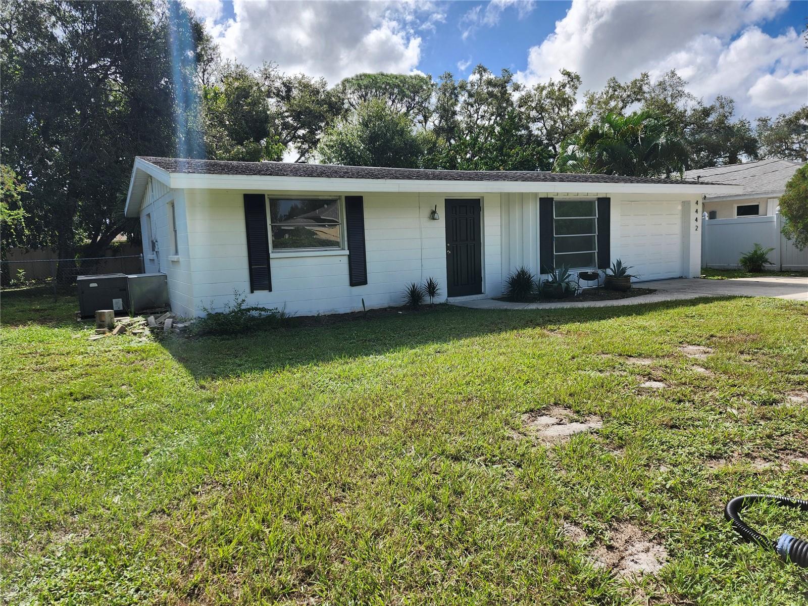 SARASOTA SPGS - Residential