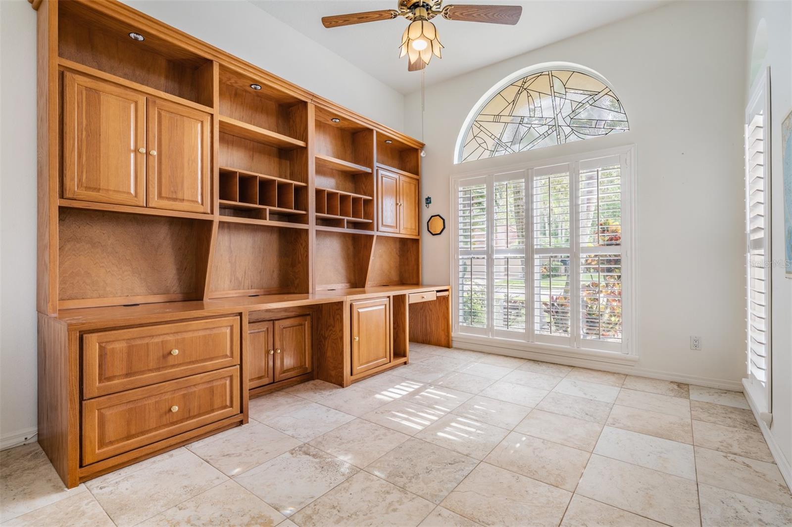 ABERDEEN UNIT ONE - Residential