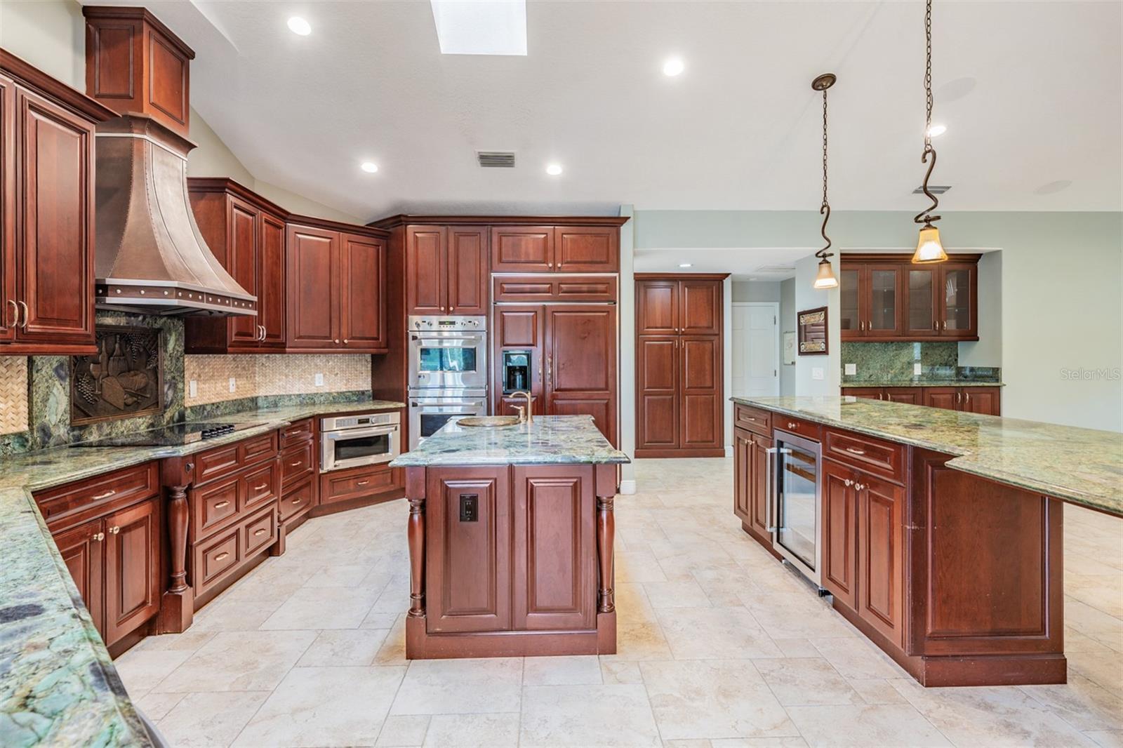 ABERDEEN UNIT ONE - Residential