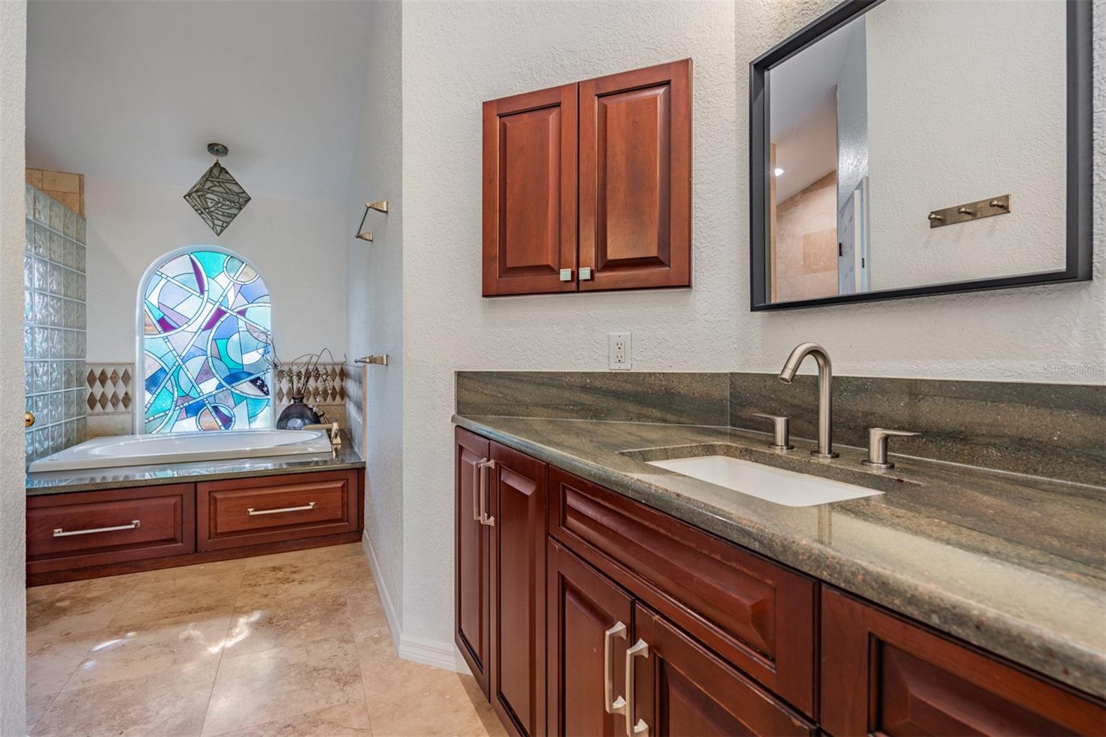 ABERDEEN UNIT ONE - Residential