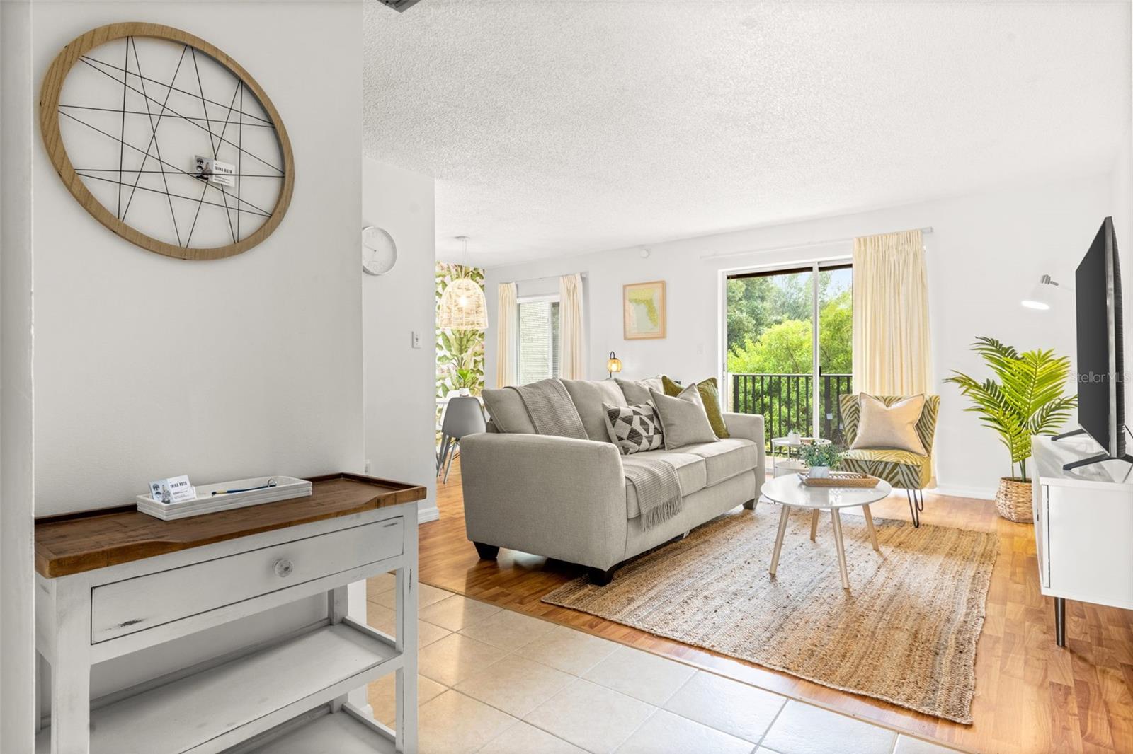 WOODSIDE VILLAGE CONDO - Residential