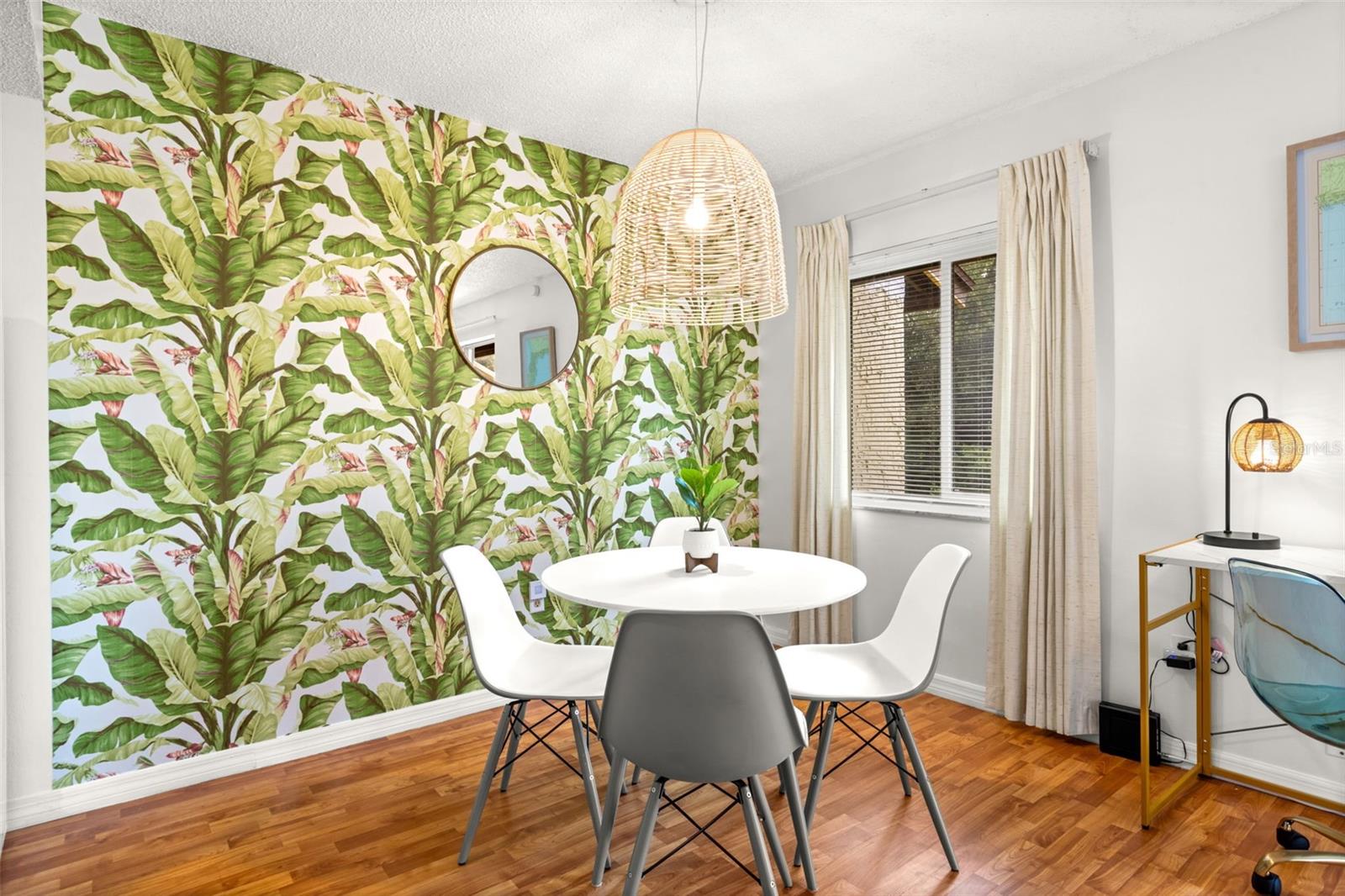 WOODSIDE VILLAGE CONDO - Residential