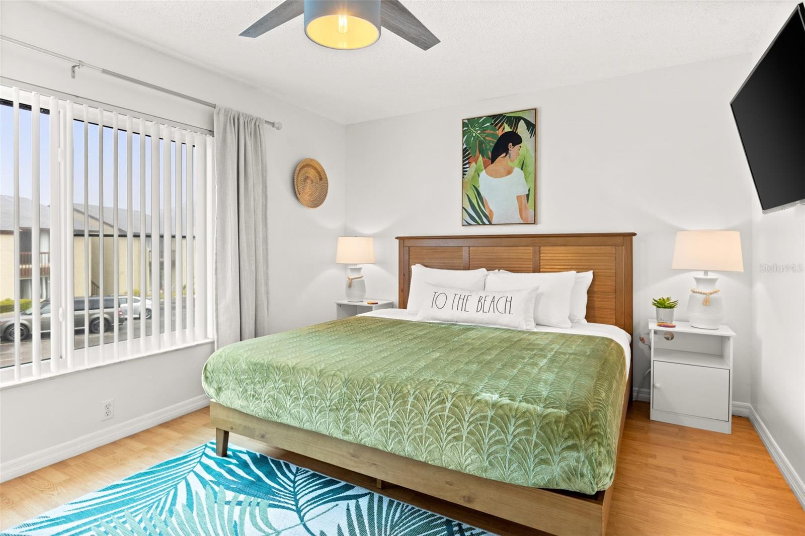 WOODSIDE VILLAGE CONDO - Residential