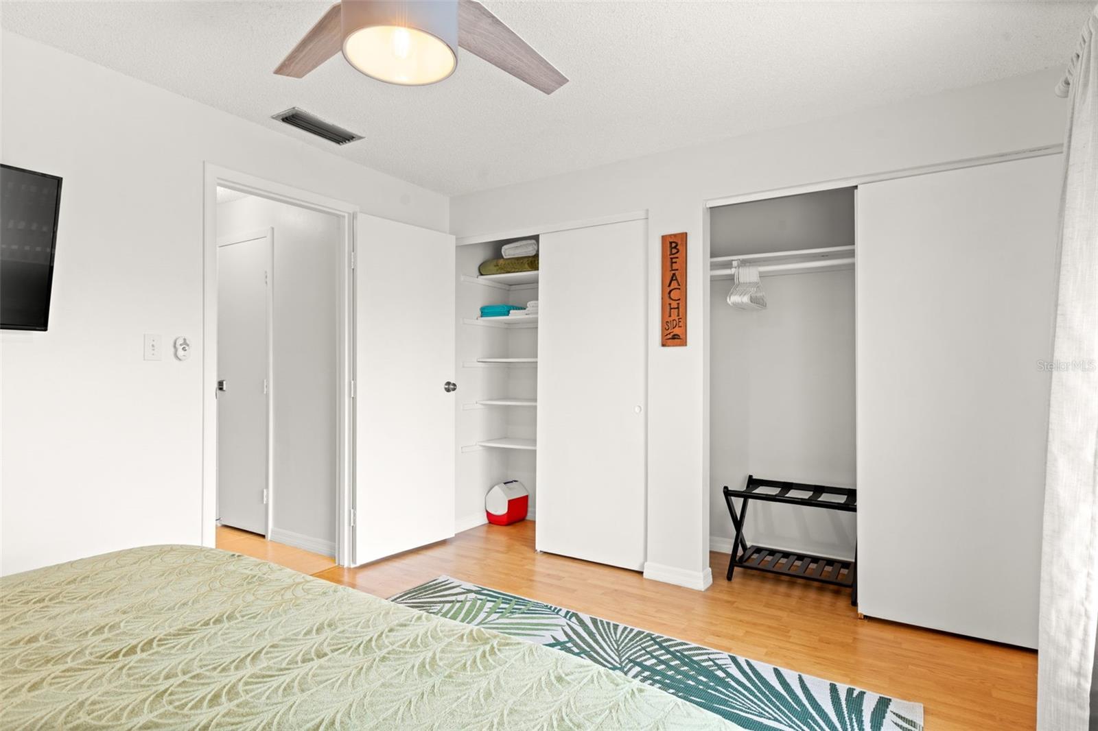 WOODSIDE VILLAGE CONDO - Residential