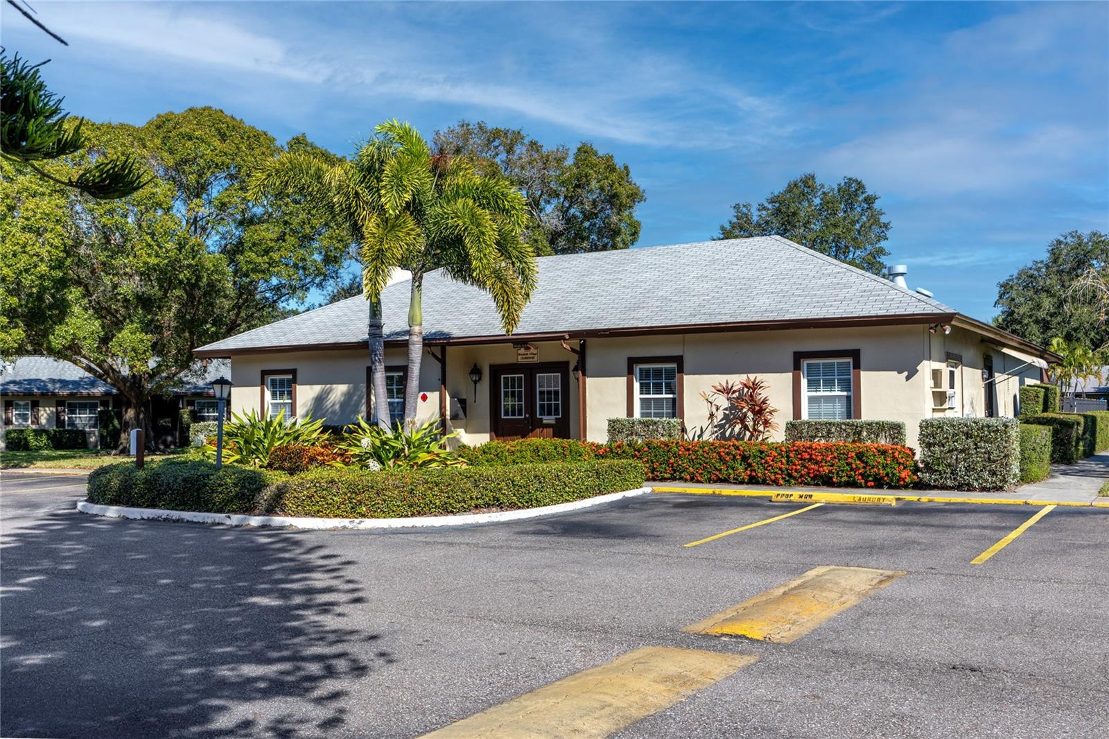 WOODSIDE VILLAGE CONDO - Residential