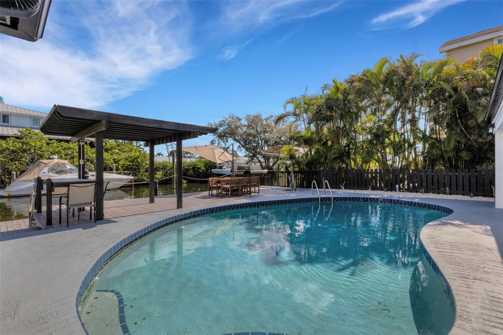 GULF & BAY ESTATES BLOCKS 1A, 1 & 2 - Residential