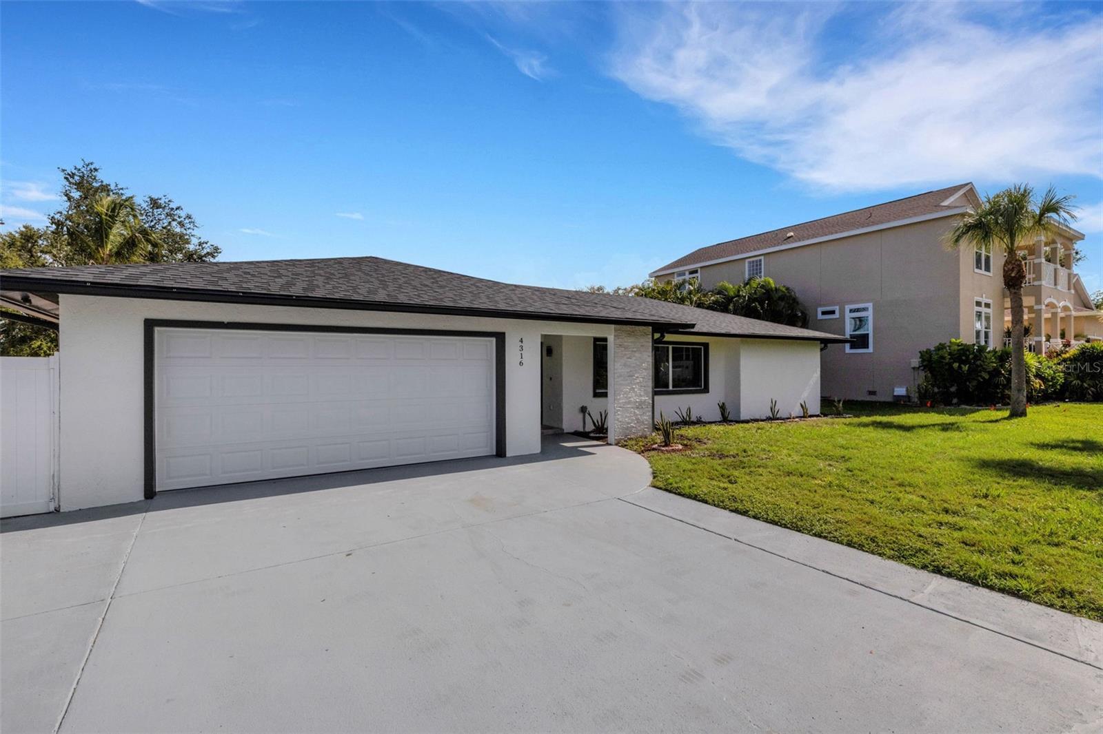 GULF & BAY ESTATES BLOCKS 1A, 1 & 2 - Residential