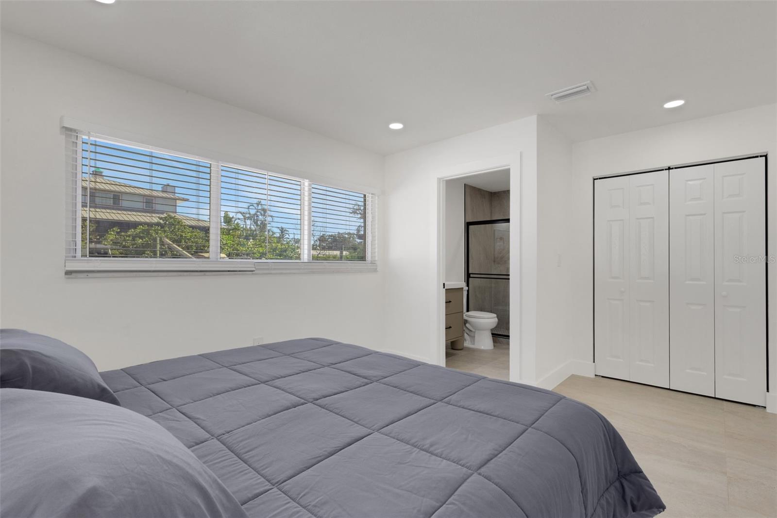 GULF & BAY ESTATES BLOCKS 1A, 1 & 2 - Residential