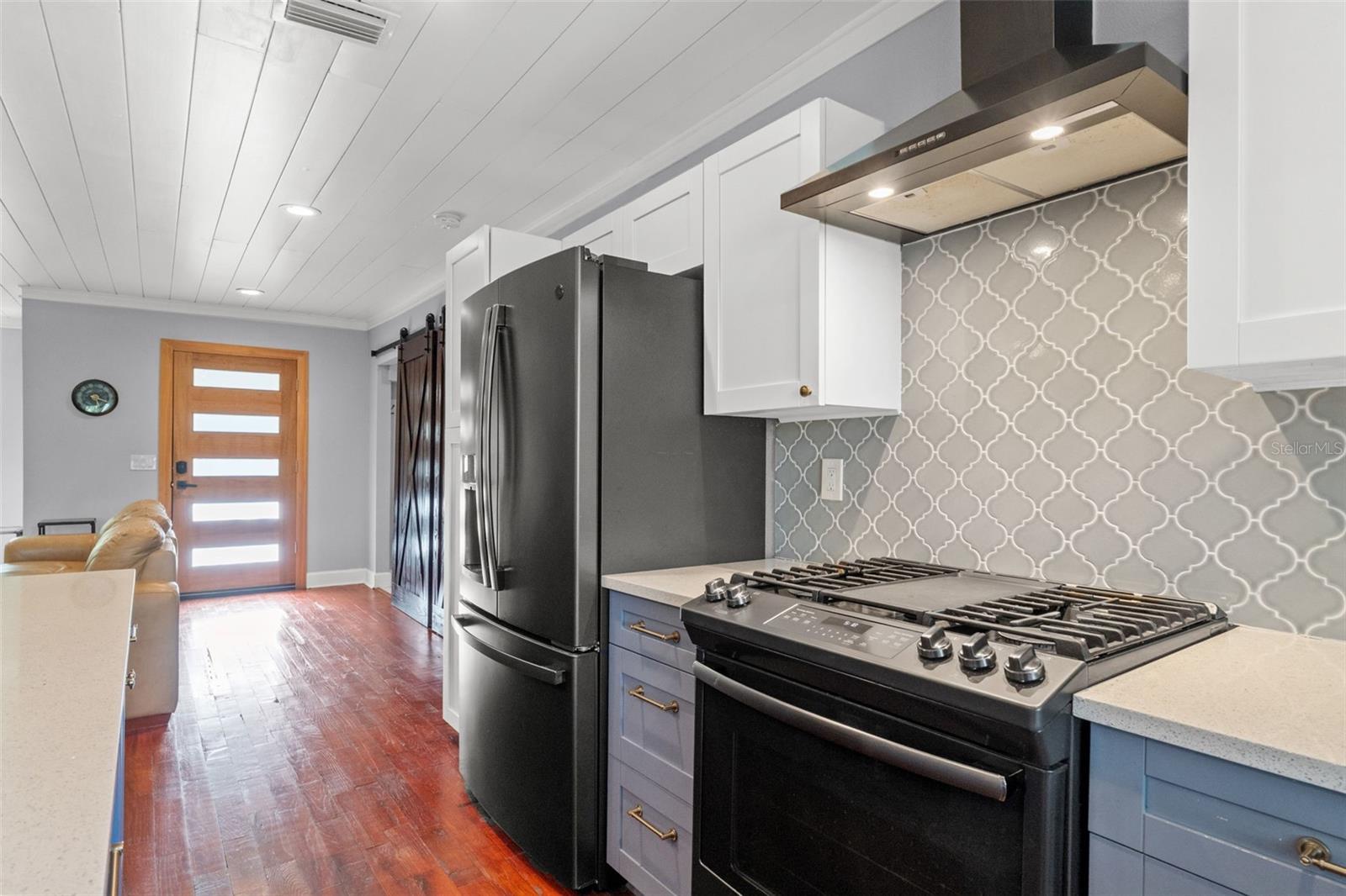 RIVERBEND SUB - Residential