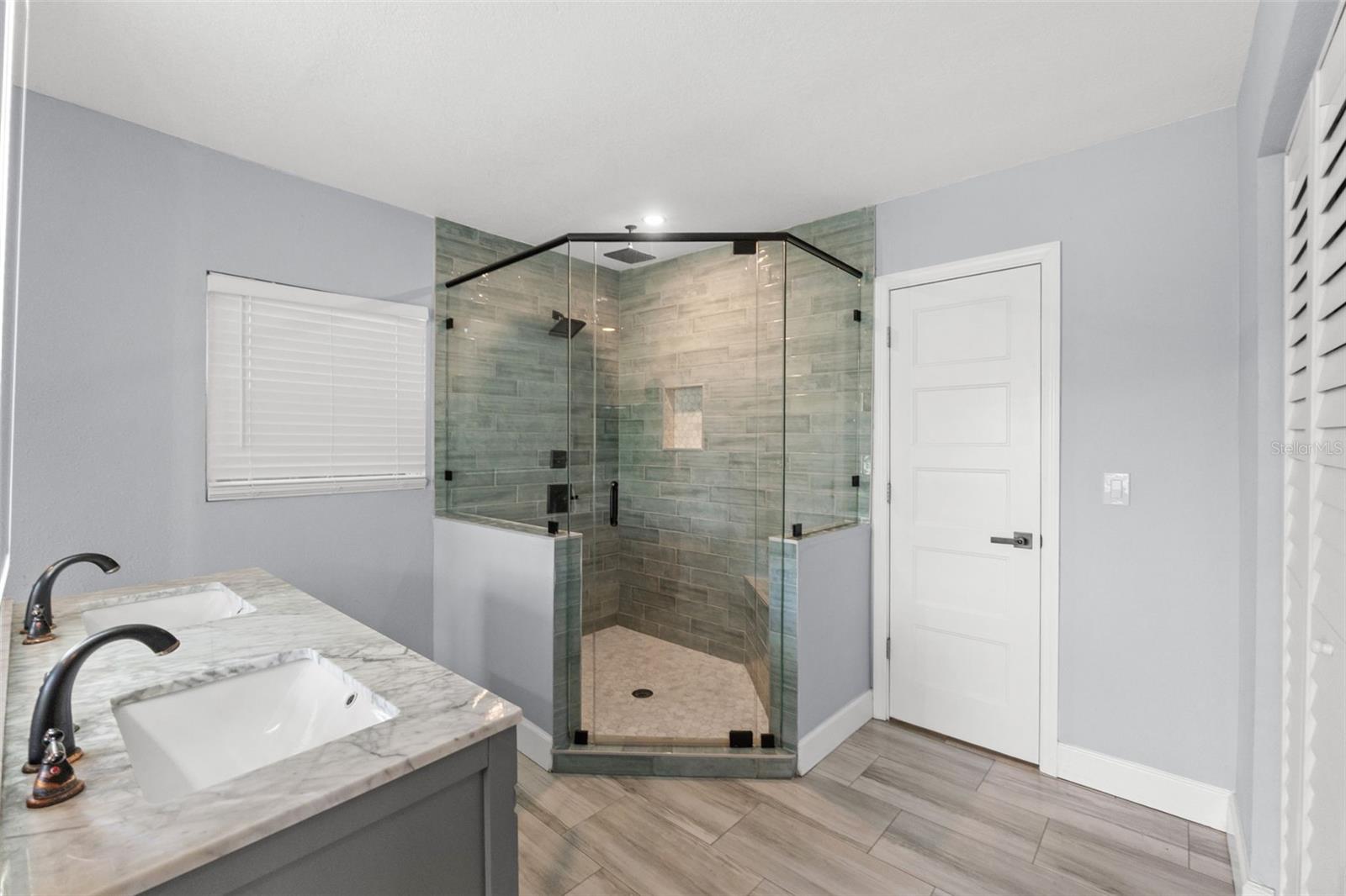 RIVERBEND SUB - Residential