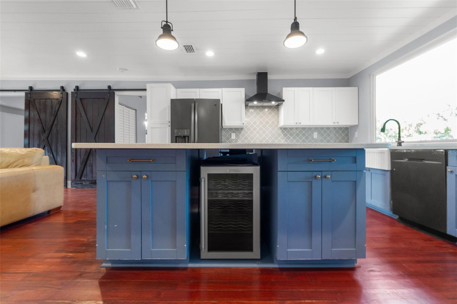 RIVERBEND SUB - Residential