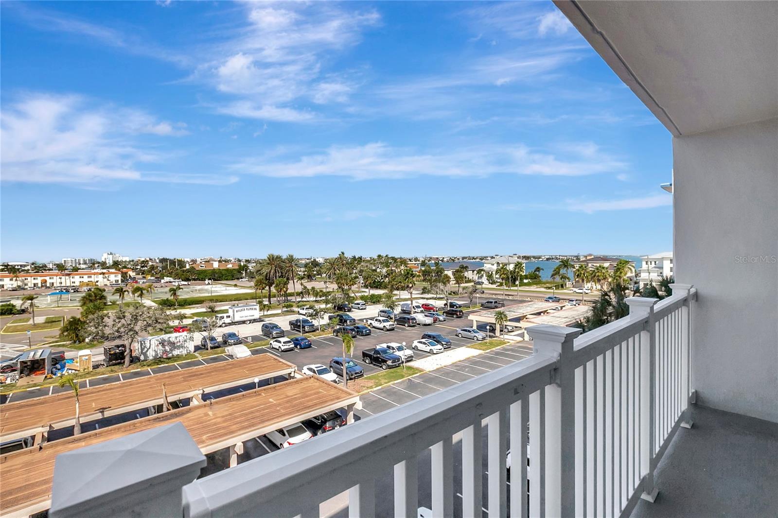 TREASURE ISLAND TENNIS & YACHT CLUB - Residential Lease