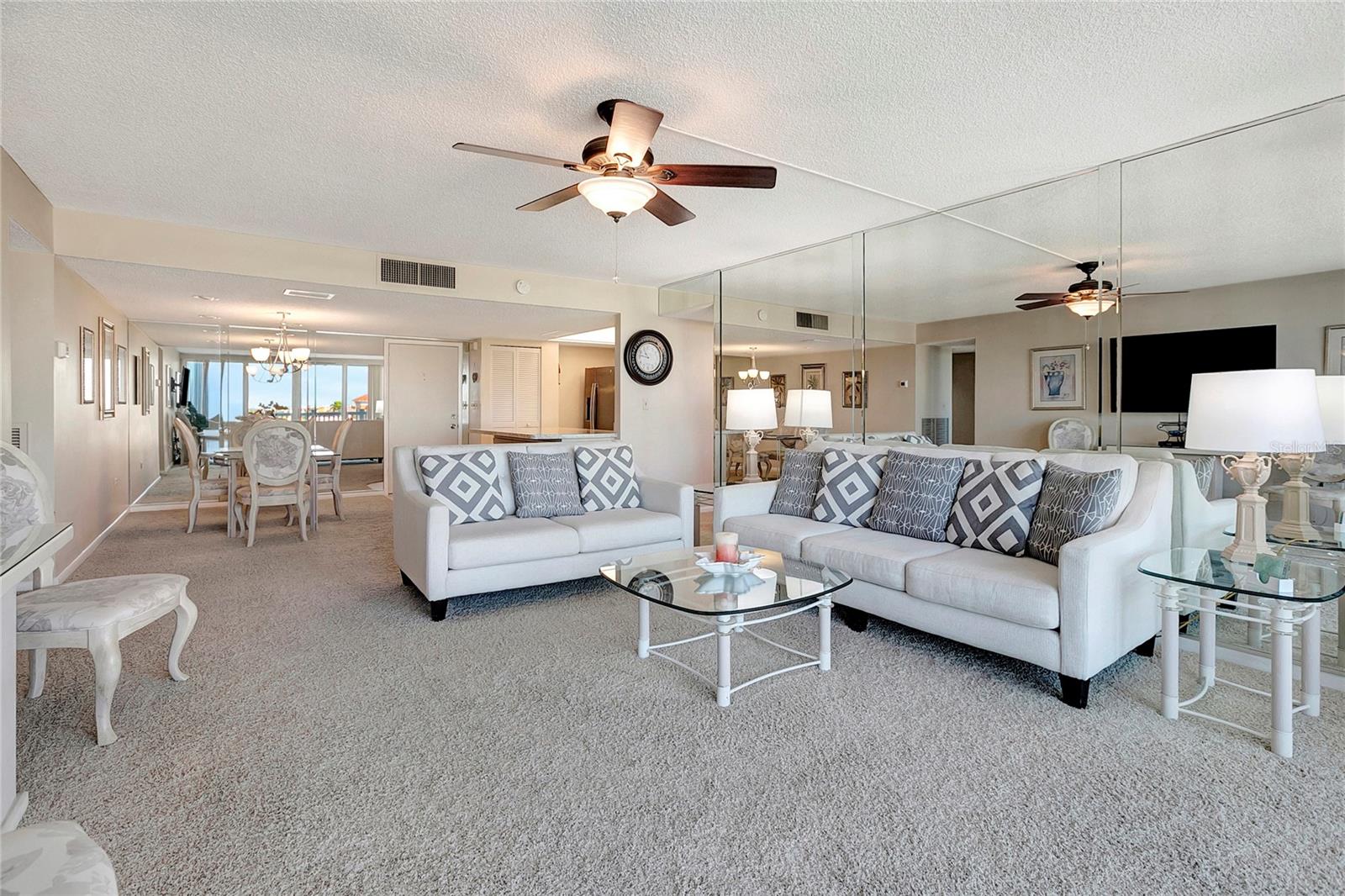 TREASURE ISLAND TENNIS & YACHT CLUB - Residential Lease