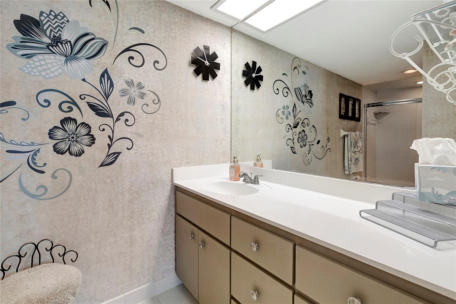 TREASURE ISLAND TENNIS & YACHT CLUB - Residential Lease