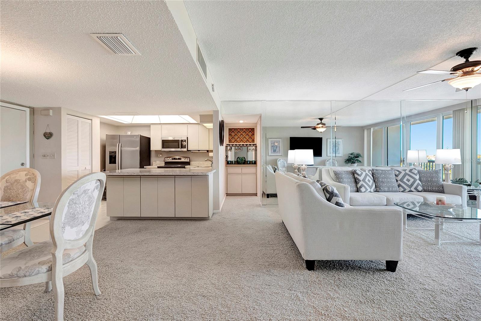 TREASURE ISLAND TENNIS & YACHT CLUB - Residential Lease