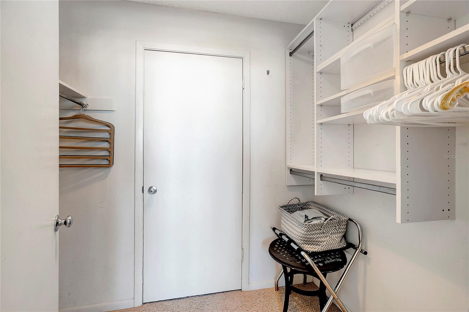 TREASURE ISLAND TENNIS & YACHT CLUB - Residential Lease