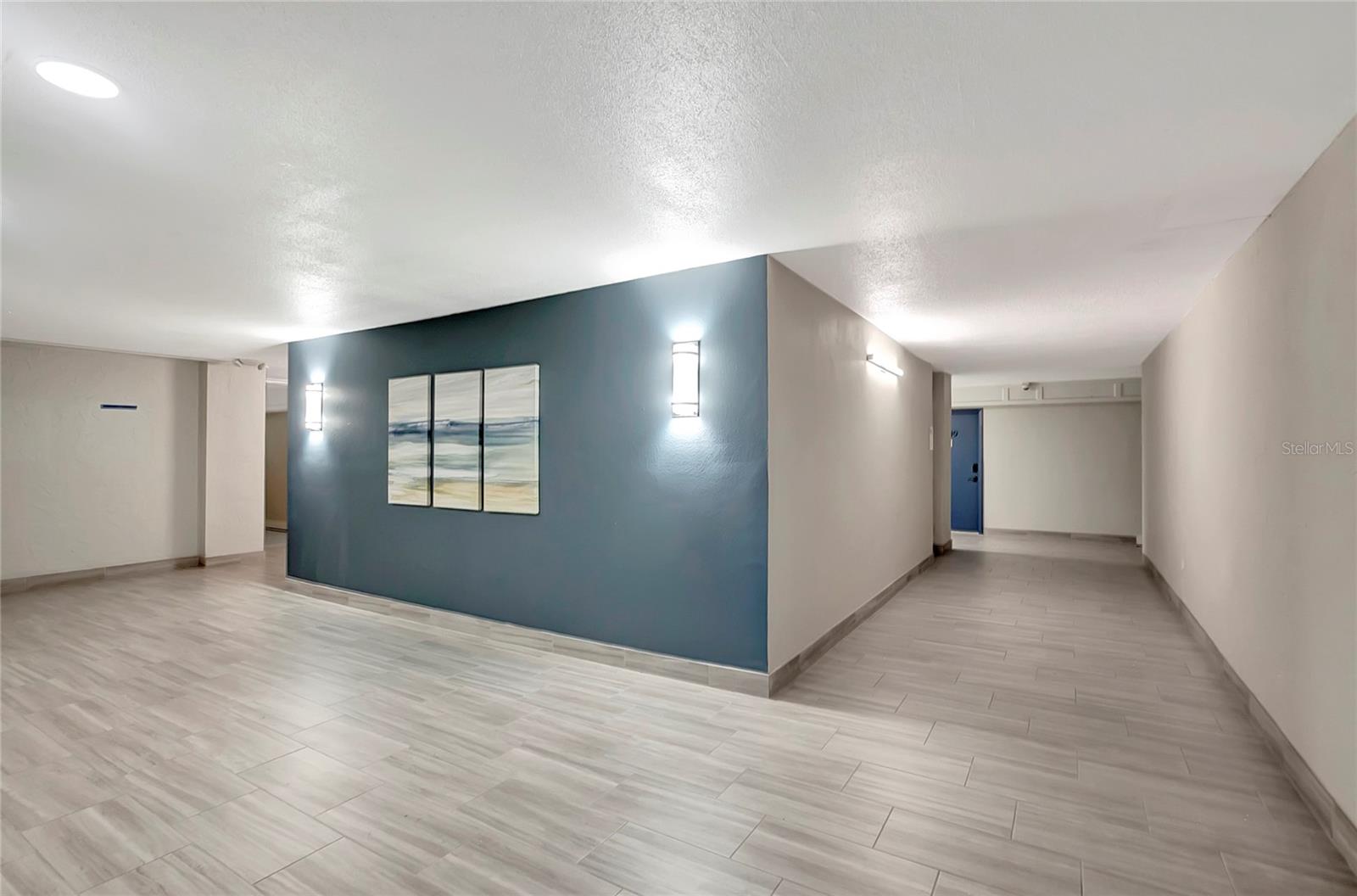 TREASURE ISLAND TENNIS & YACHT CLUB - Residential Lease