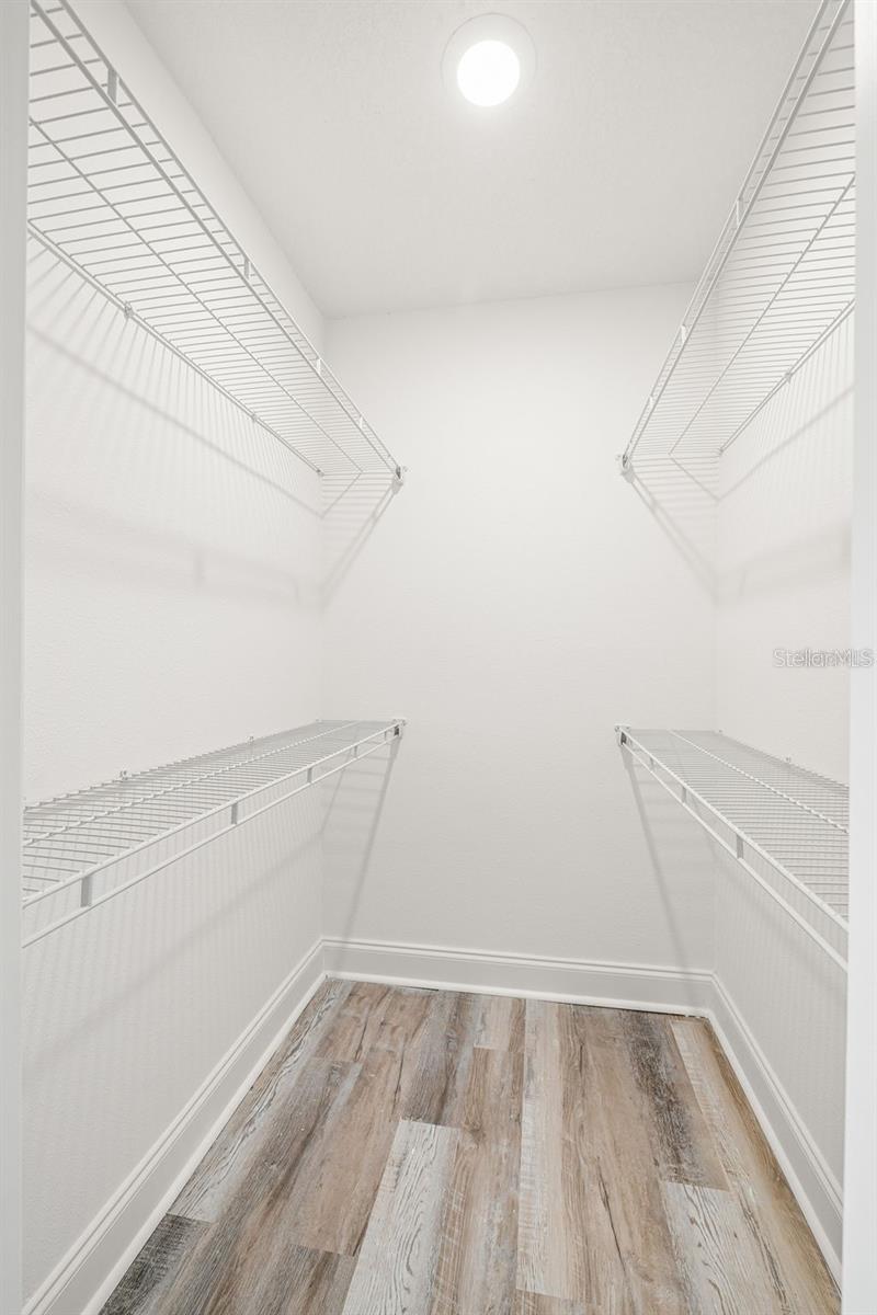 HILLSBORO PARK - Residential Lease