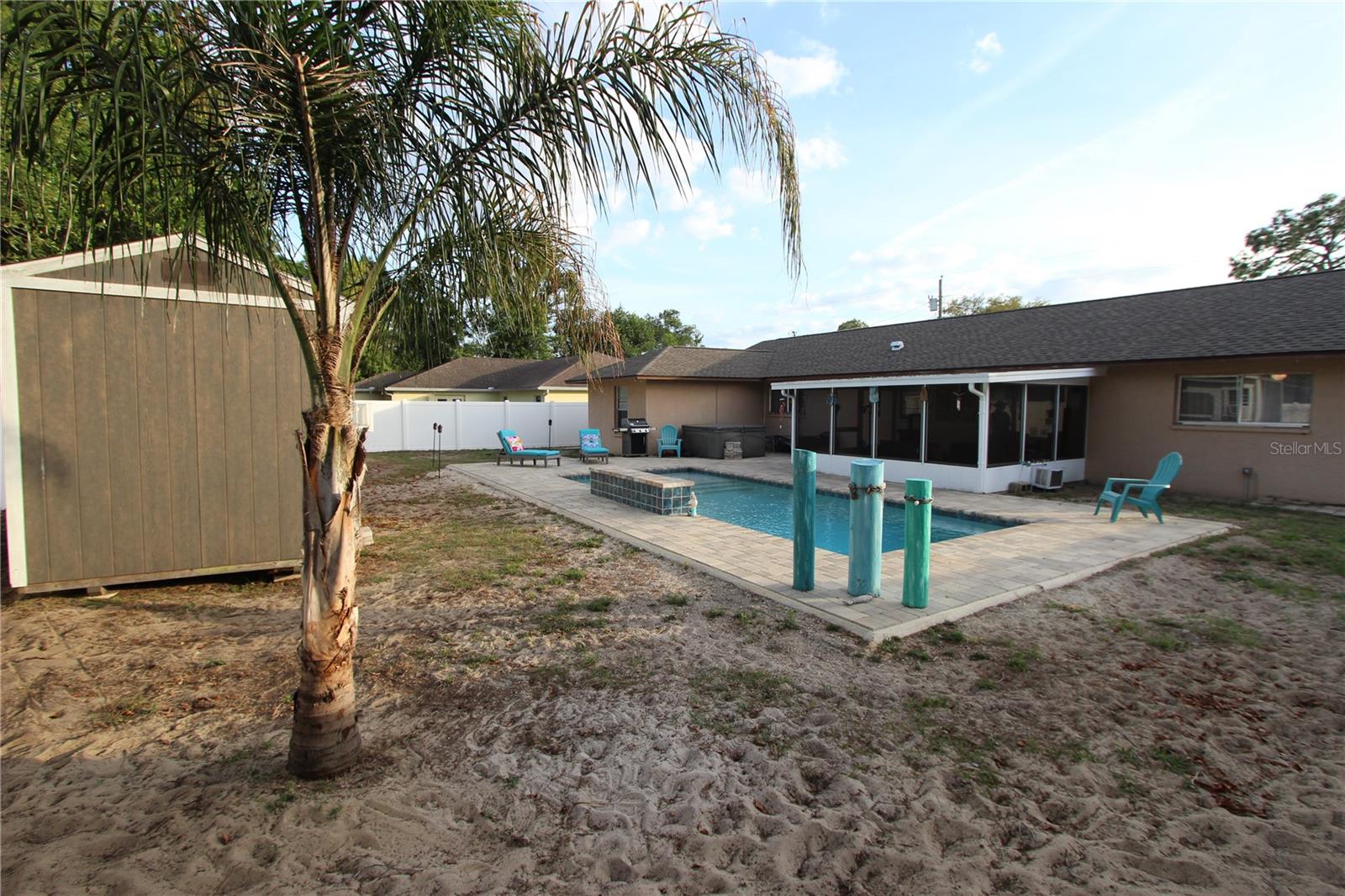 SPRING HILL - Residential