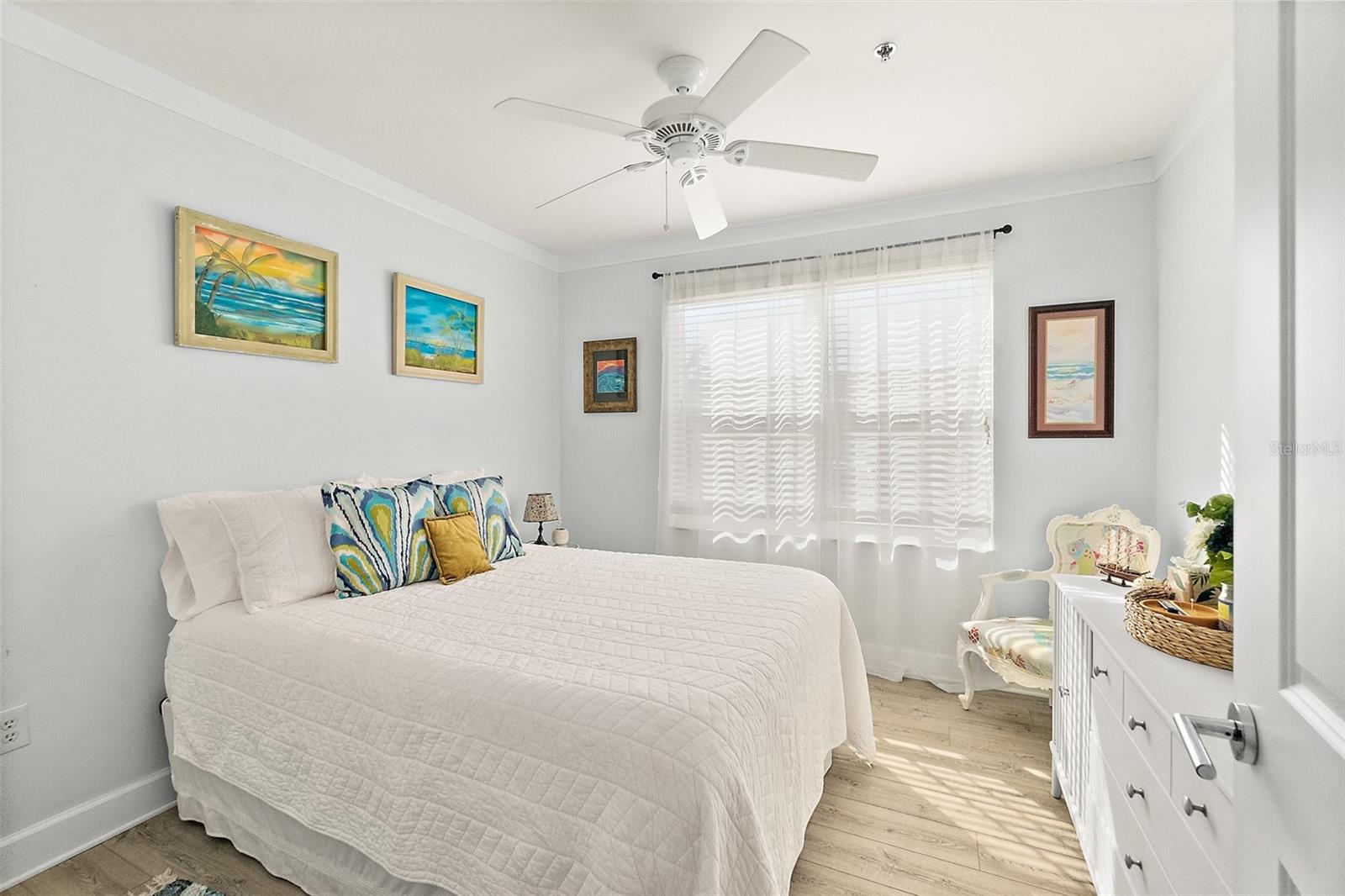 MARINA BAY CONDO PH 1 - Residential