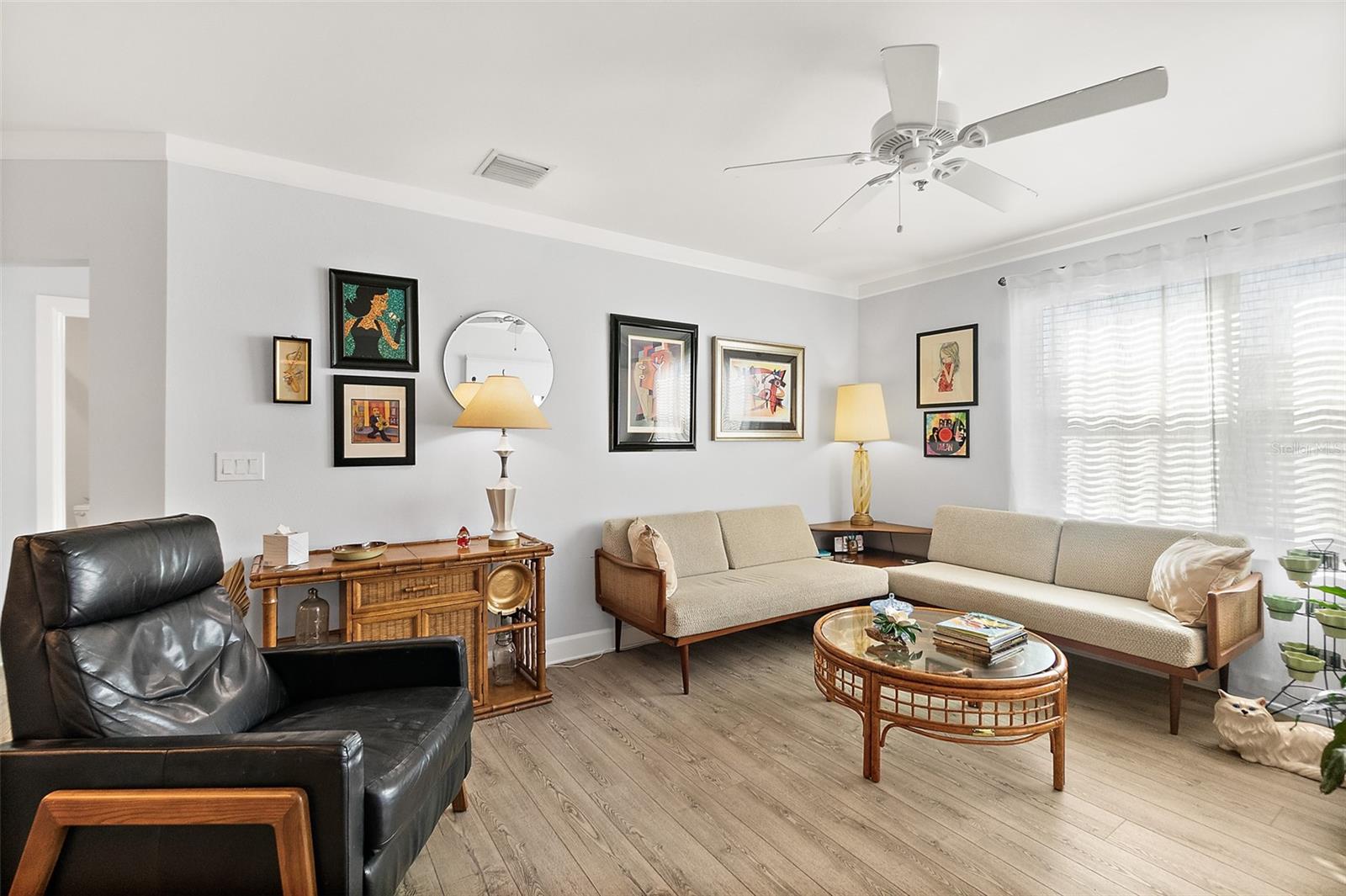 MARINA BAY CONDO PH 1 - Residential