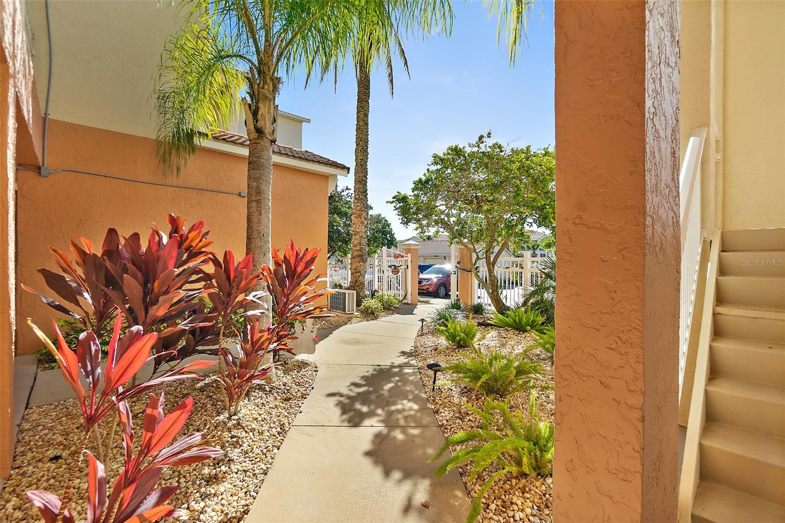 MARINA BAY CONDO PH 1 - Residential