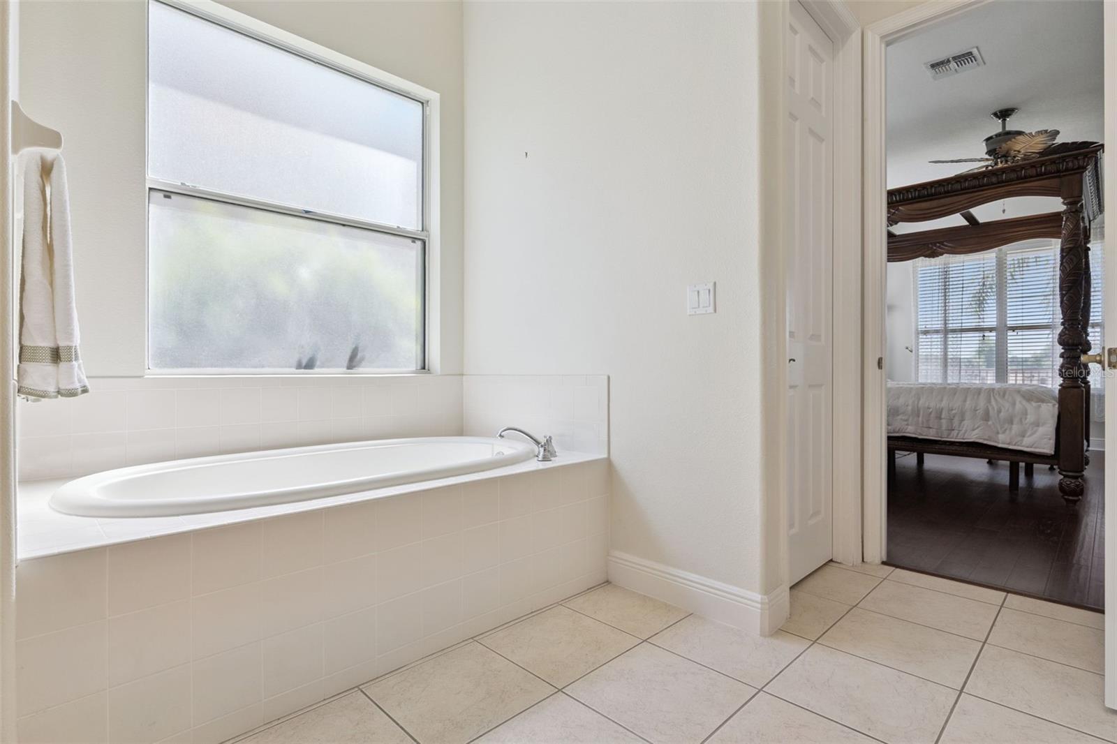 DUNHILL AT ERROL ESTATES - Residential
