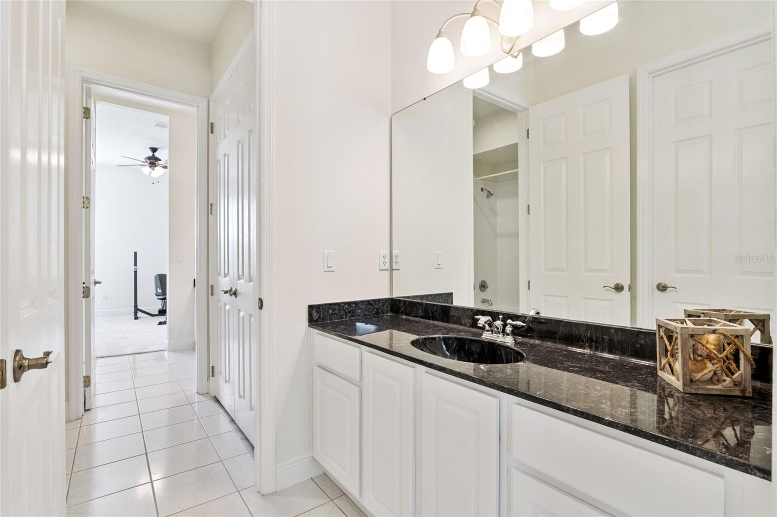 DUNHILL AT ERROL ESTATES - Residential