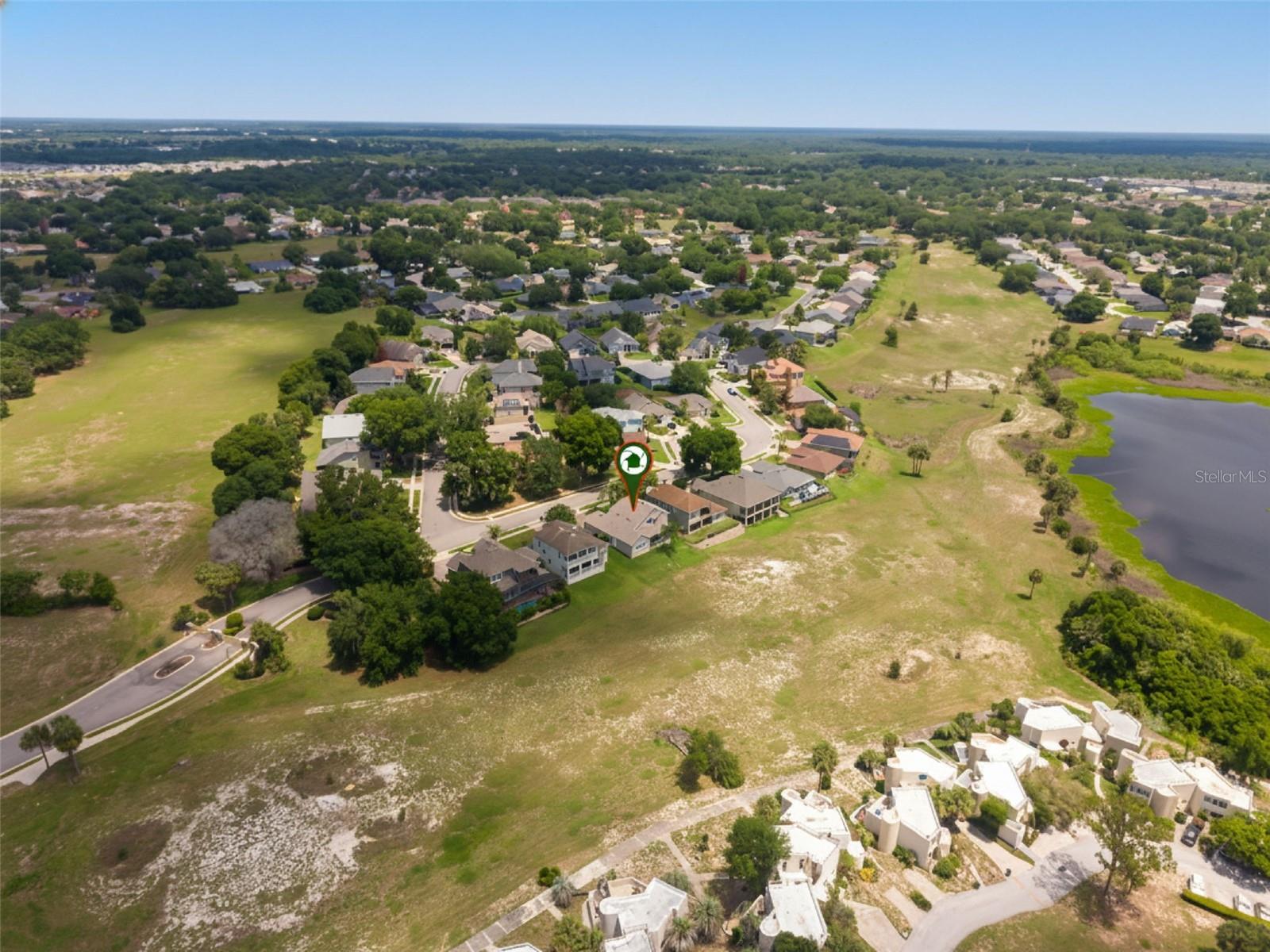 DUNHILL AT ERROL ESTATES - Residential