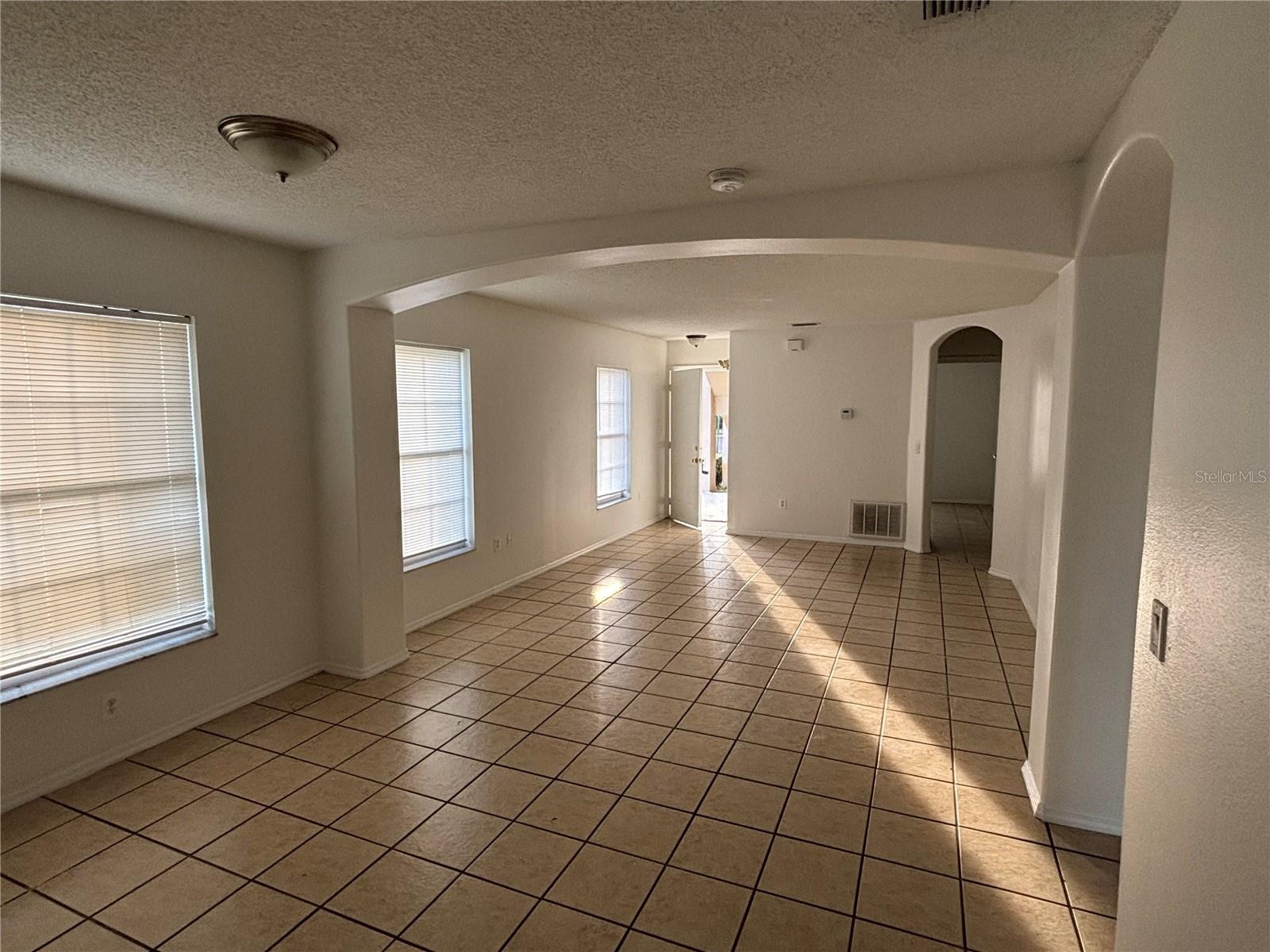 FAIRWAY GLEN AT MEADOW WOODS CONDO - Residential Lease