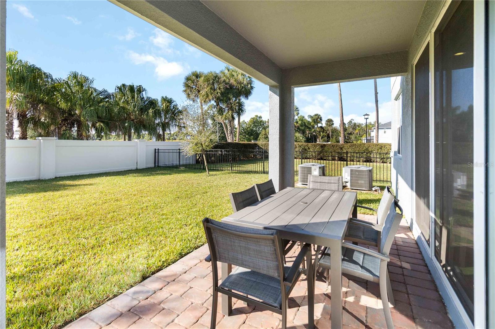 RIVERSIDE OAKS PH 1 - Residential