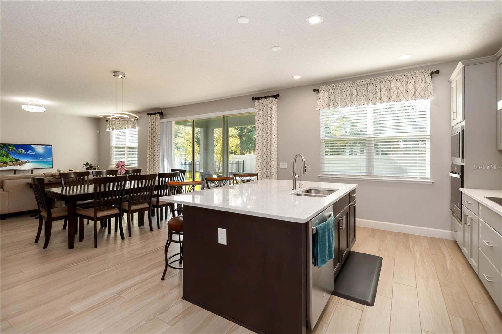 RIVERSIDE OAKS PH 1 - Residential