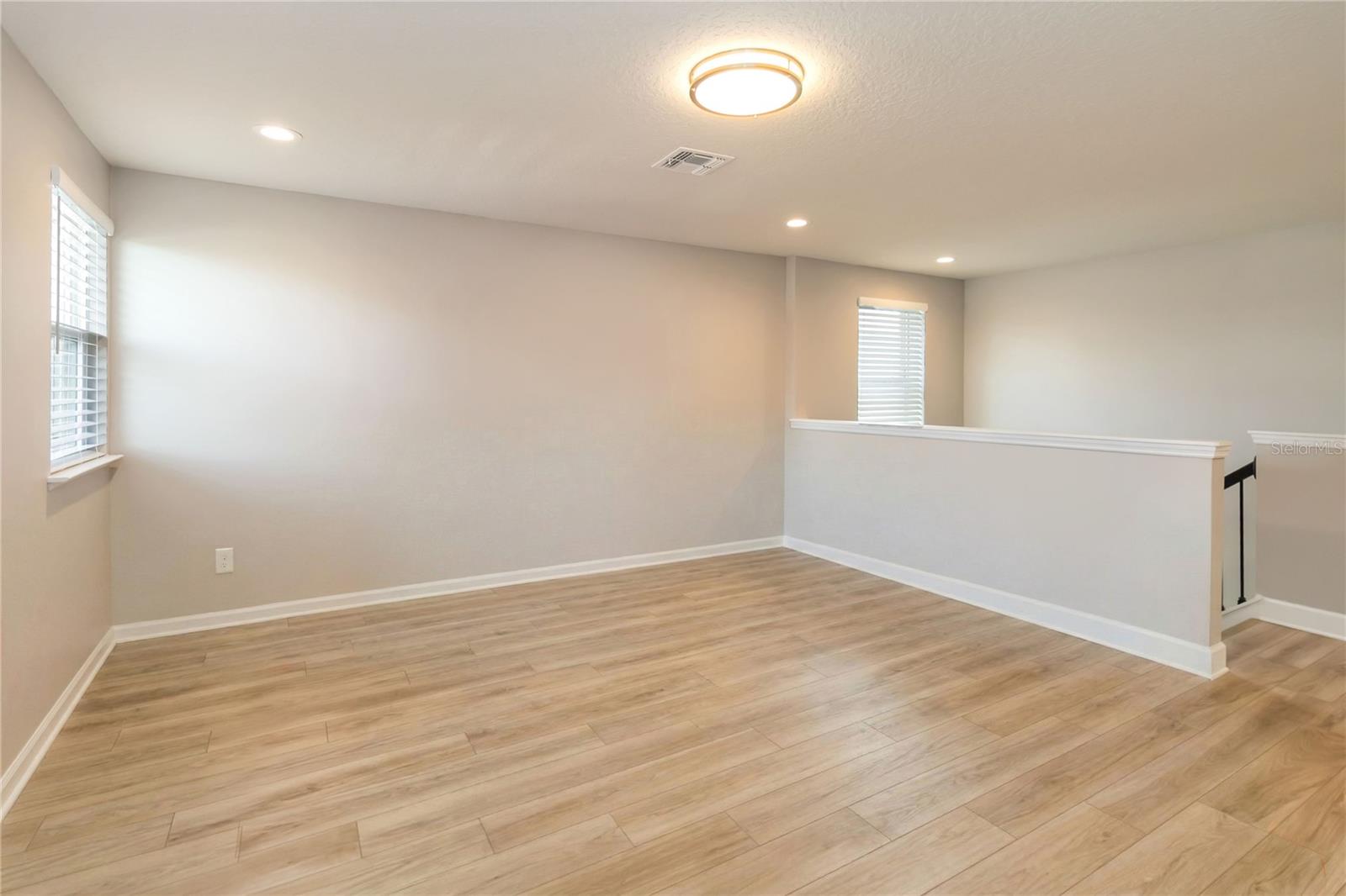 RIVERSIDE OAKS PH 1 - Residential